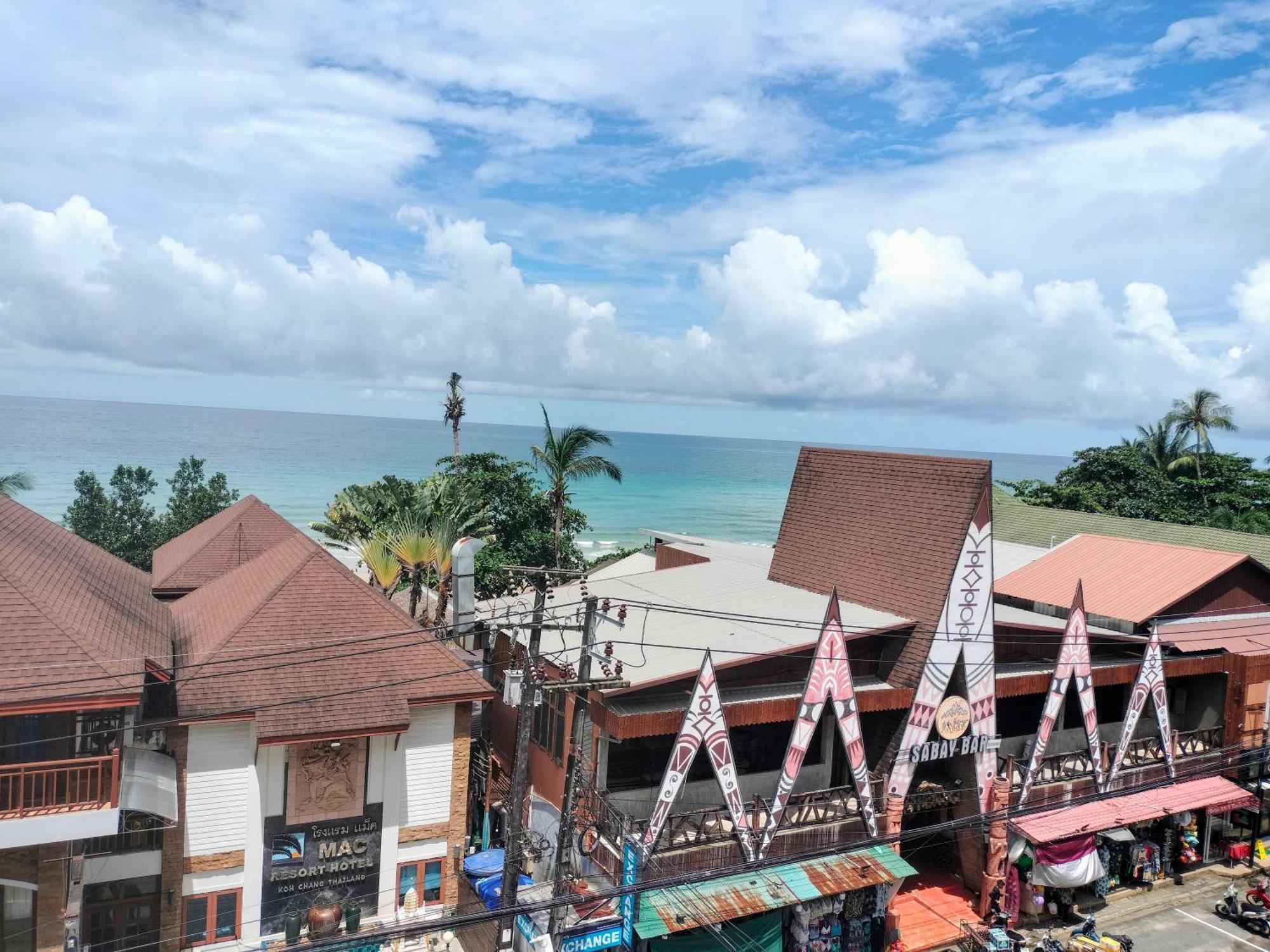 Baan Saikao Plaza Hotel & Service Apartment Koh Chang Extérieur photo